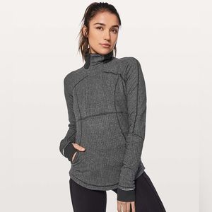 Lululemon Base Runner 1/2 Zip Herringbone in Heathered Black/Black
